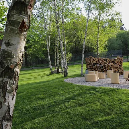 Brzozowa - Z Prywatnym Jacuzzi I Wspanialym Ogrodem - By Spaceapart *