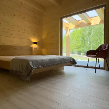 Brzozowa - Z Prywatnym Jacuzzi I Wspanialym Ogrodem - By Spaceapart Villa *