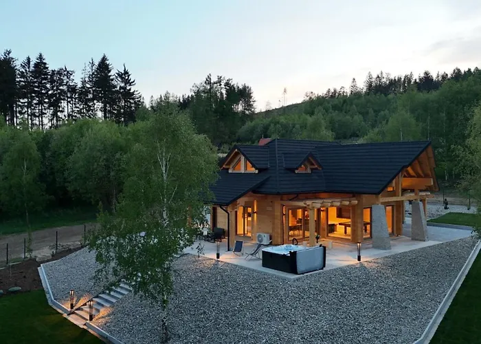 Brzozowa - Z Prywatnym Jacuzzi I Wspanialym Ogrodem - By Spaceapart Vila