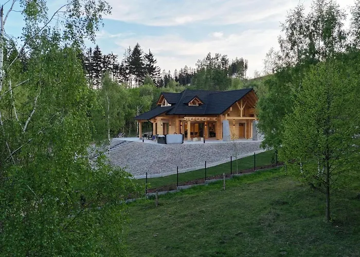 Brzozowa - Z Prywatnym Jacuzzi I Wspanialym Ogrodem - By Spaceapart * Zagórze Śląskie