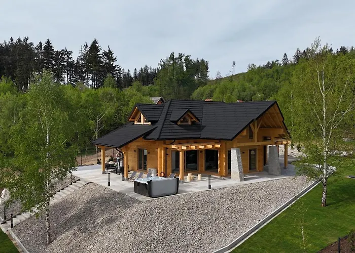 Brzozowa - Z Prywatnym Jacuzzi I Wspanialym Ogrodem - By Spaceapart Vila *