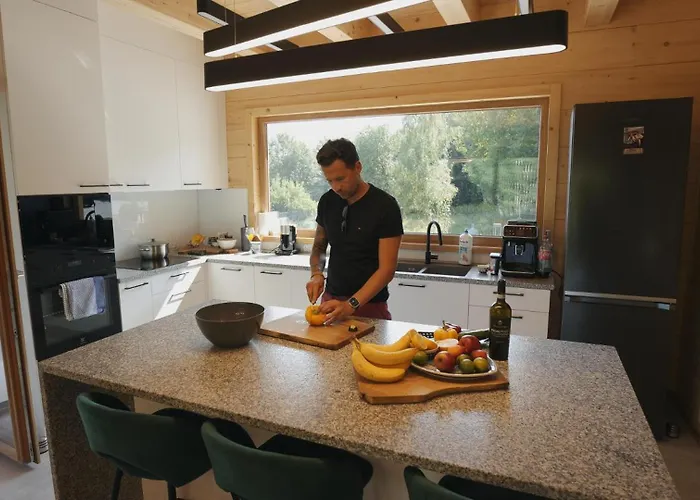 Vila Brzozowa - Z Prywatnym Jacuzzi I Wspanialym Ogrodem - By Spaceapart Zagórze Śląskie